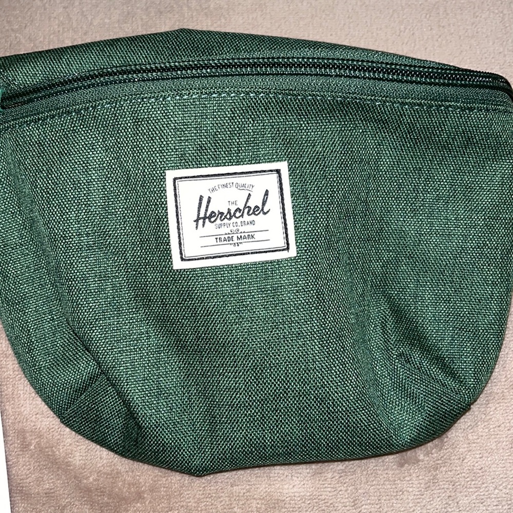 HERSCHEL Fourteen Hip Pack